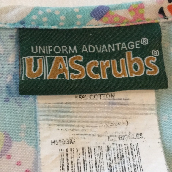 Uniform Advantage Jackets & Coats Uniform Advantage Scrub Jacket